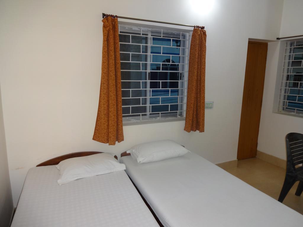 Harsh & Yash Guest House Bodh Gaya Quarto foto